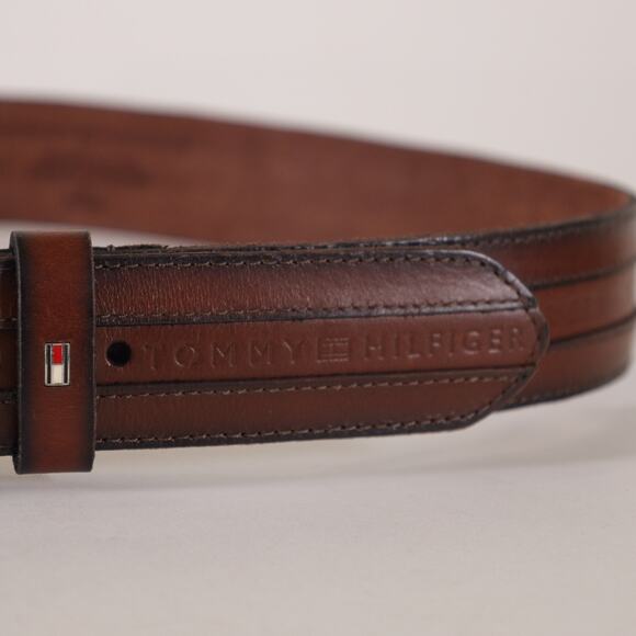 Tommy Hilfiger Brown Leather Men's Belt - Size 30/32 - NWT - Picture 4 of 6